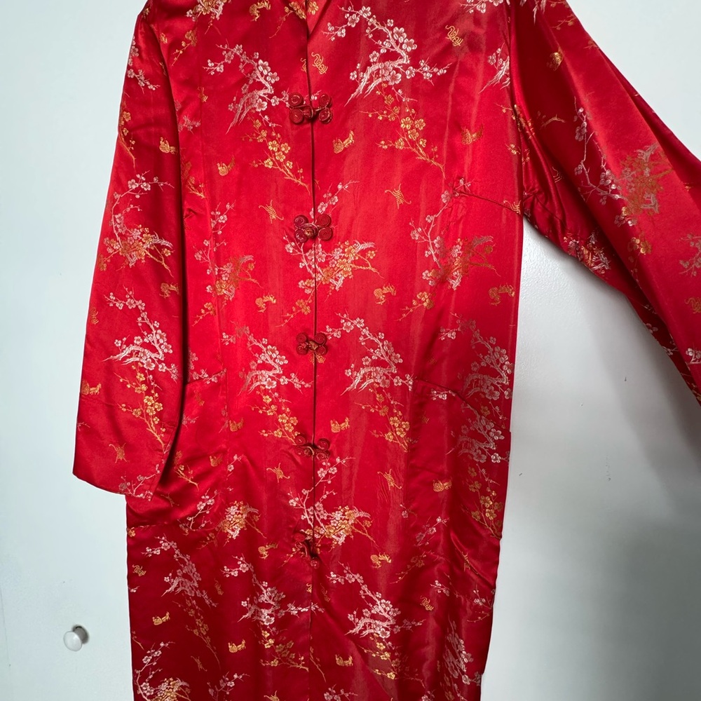 Vintage Authentic Red Floral Kimono Robe/Coat - Picture 4 of 7